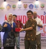 Disparpora Kotabaru Dapat Penghargaan Stan Terbaik di Pameran Indokraf Bali 1 Hal 16 K Baru 3 klm
