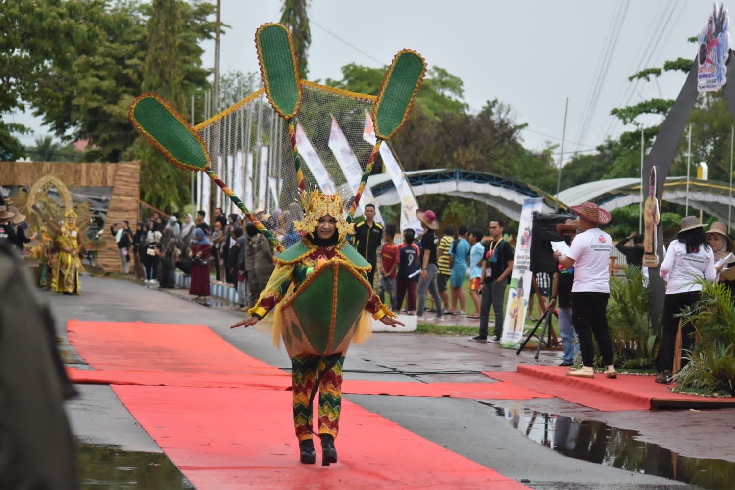 Batola Gelar Semarak Festival Serumpun 1 Hal 2 Marabahan 4 klm 7