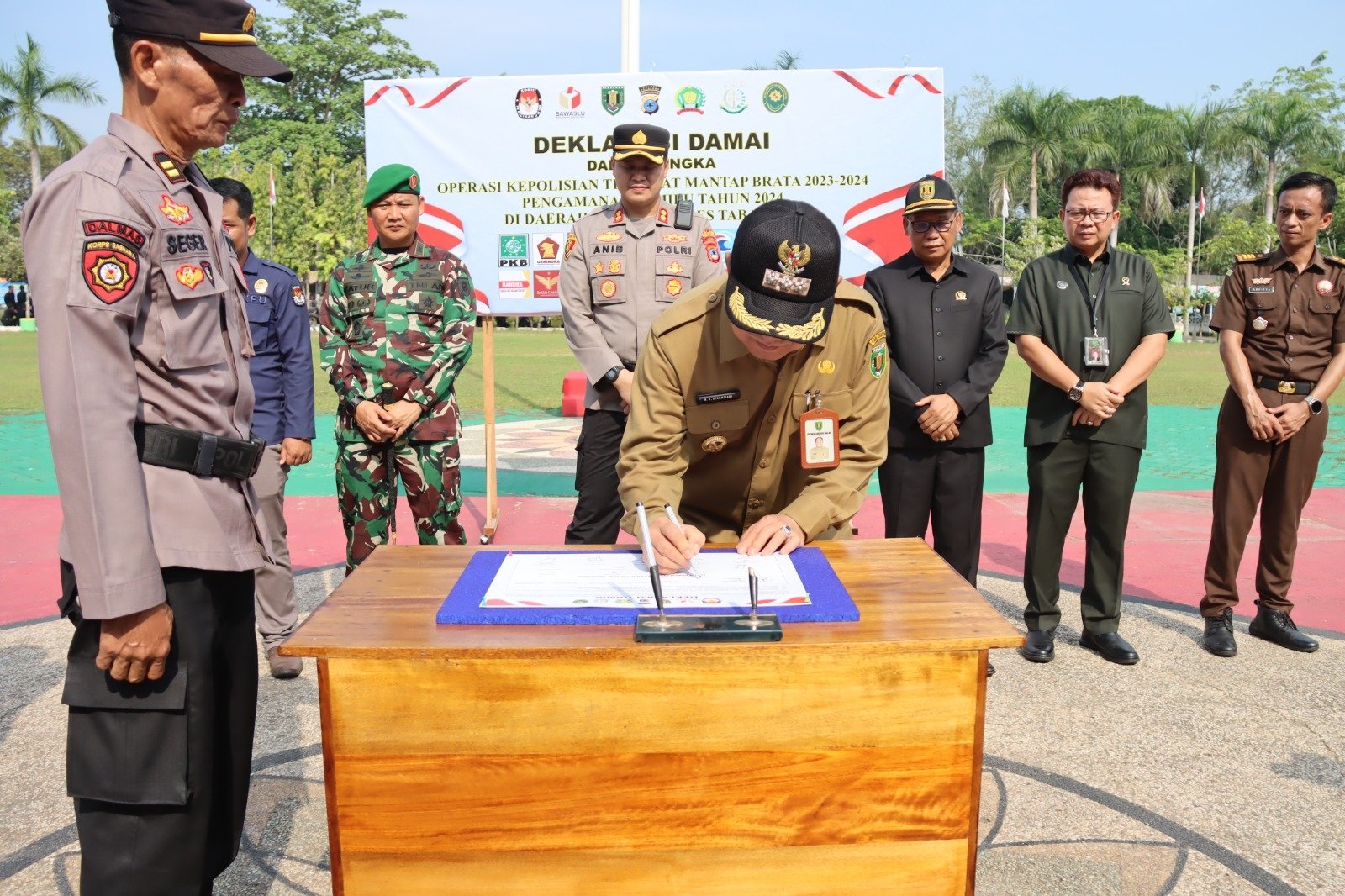Hal 4 Tabalong Adv 1 3 klm 3