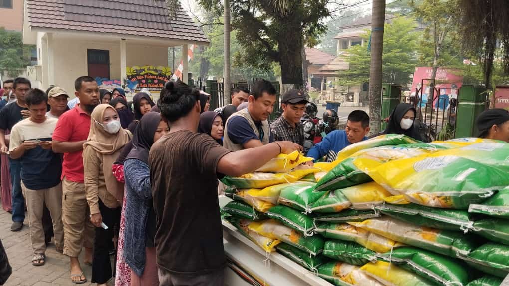 Warga 'Serbu' Pasar Murah Digelar Disdag HST, Ini Jadwal dan Tempatnya 1 IMG 20231002 WA0017