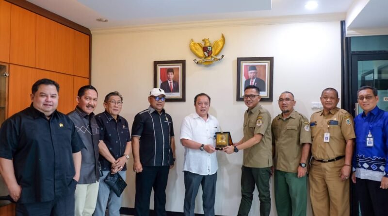 Komisi III Khawatir Kualitas Air Sungai Semakin Buruk 1 IMG 20231010 WA0048