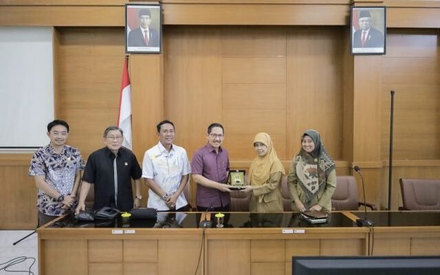 Komisi III Pelajari Inovasi Pengelolaan Sampah dan Limbah B3