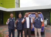 Terima Bantuan Ambulans dari Bacaleg DPR RI Machfud Arifin, H Mansyur Sebut Untuk Masyarakat 26 Terima Bantuan Ambulans dari Bacaleg DPR RI Machfud Arifin, H Mansyur Sebut Untuk Masyarakat
