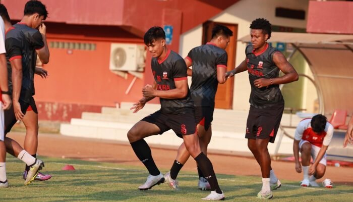 Ingin Kembali ke Puncak, Madura United Wajib Taklukkan Dewa United