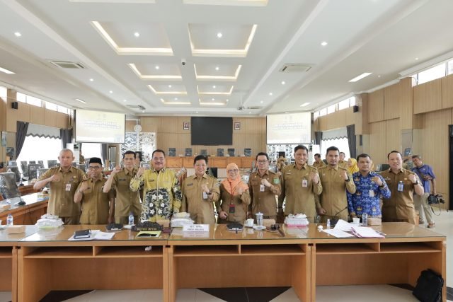 Supian HK Apresiasi Rakor Sekretaris DPRD se-Kalsel 1 IMG 20231023 WA0045 scaled e1698060179523