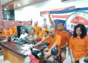 Ternyata Ini Motif Aksi Genk Pasbar, 12 Pelaku Akhirnya Pakai Baju 'Orange' 9 Ternyata Ini Motif Aksi Genk Pasbar, 12 Pelaku Akhirnya Pakai Baju ‘Orange’