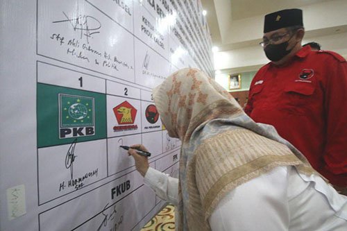 Masuk Daerah 5 Besar Rawan Kampanye<br>Deklarasi Pemilu Damai Digelar 1 1 3 klm Deklarasi pemilu