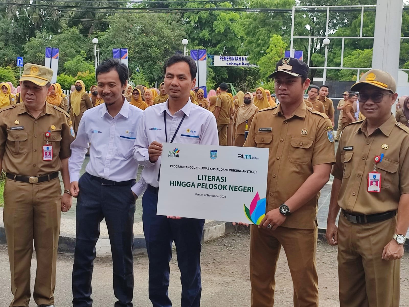 1 Kontrak Martapura 27 Bantuan Perpustakaan