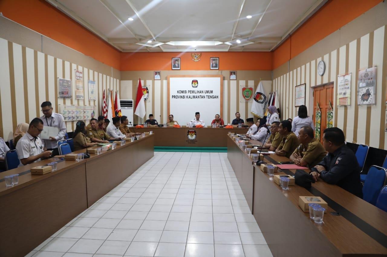Pemprov Kalteng Bersama Kabupaten/ Kota TBentuk Desk Pilkada Hadapi Pemilu 2024 1 15 kalteng3 3