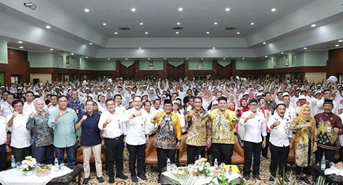 Mentan Amran dan Paman Birin Motivasi Penyuluh Pertanian di Kalsel 1 1utama 5 klm 5 cm kontrak