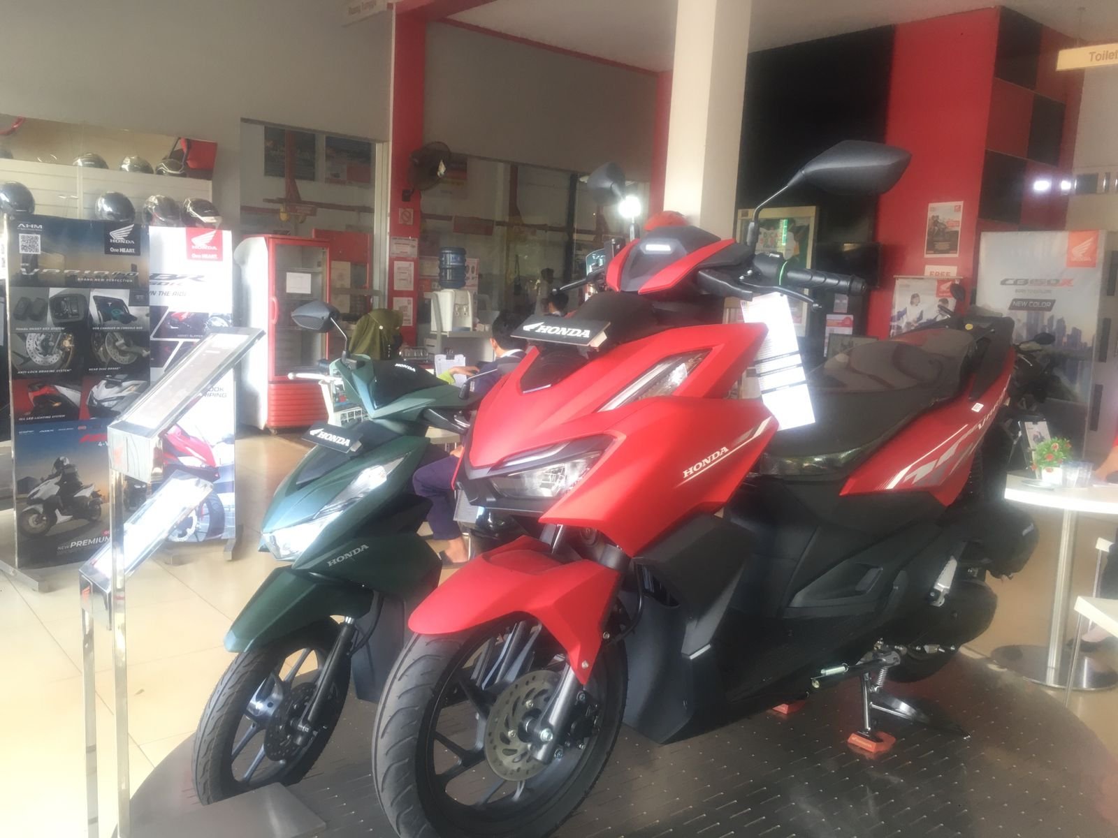 Meriahkan Hari Guru, Trio Motor Hadirkan Program Guruku Inspirasiku 1 7 2klm 2