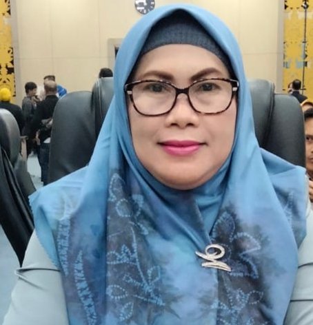 Hal 10 1 KLm Hj Mira Farliani