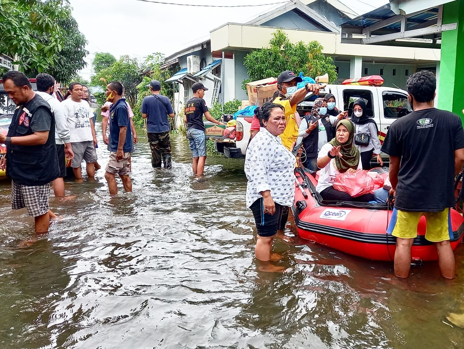 Antisipasi Banjir Masih Mengandalkan Upaya Represif 1 Hal 10 3 KLm Antisipasi banjir