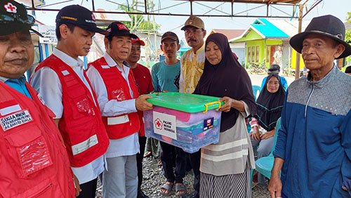 Hal 10 3 KLm Bantuan PMI