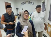 KPU Banjarmasin Tetapkan DCT, Satu Caleg Dicoret Akibat Mengundurkan Diri 29 KPU Banjarmasin Tetapkan DCT, Satu Caleg Dicoret Akibat Mengundurkan Diri