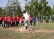 Wali Kota Banjarbaru Buka Turnamen sepak bola U-40 Antar Kelurahan 7 Wali Kota Banjarbaru Buka Turnamen sepak bola U-40 Antar Kelurahan