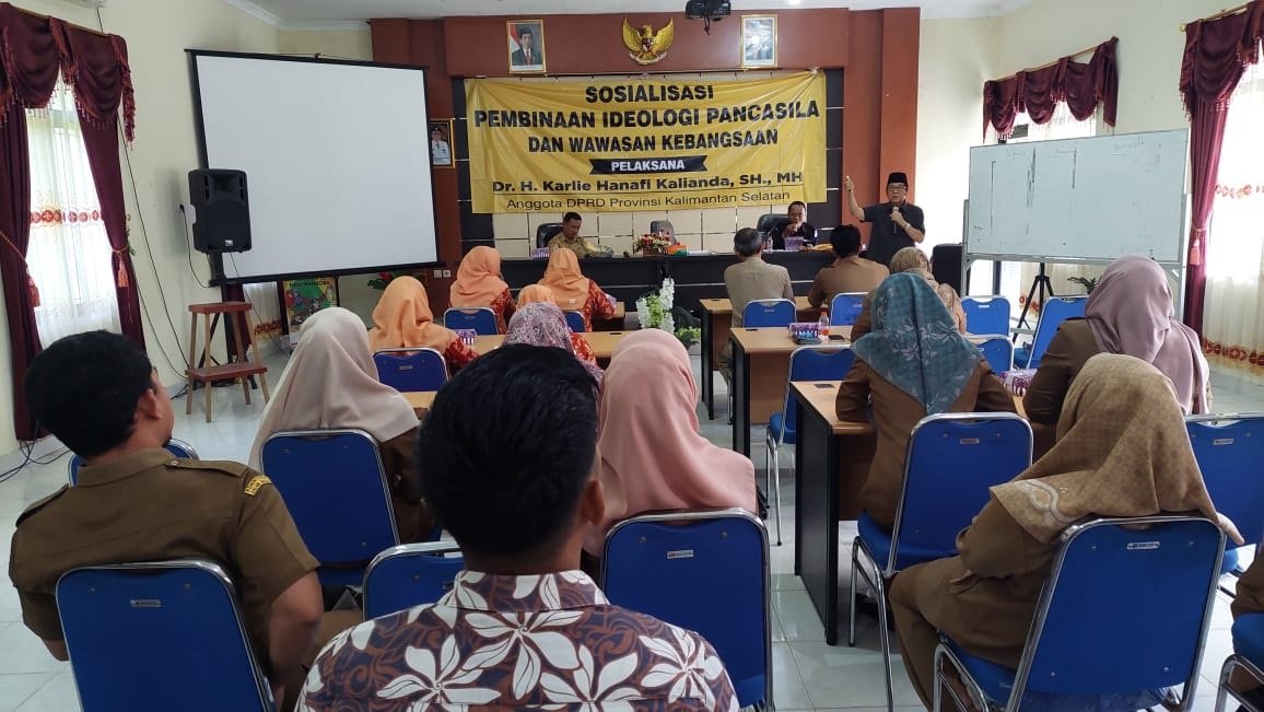 Empat Pilar Kebangsaan Penting Diterapkan Keseharian 1 Hal 9 3 Klm Sosper