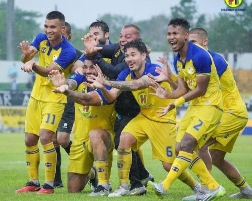 Taklukkan Persebaya 2-0, Barito Putera Kembali Naik ke Peringkat Ketujuh