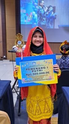 Farah Raih Juara Pertama Lomba Bapandung Putri Tingkat SD se Kalsel