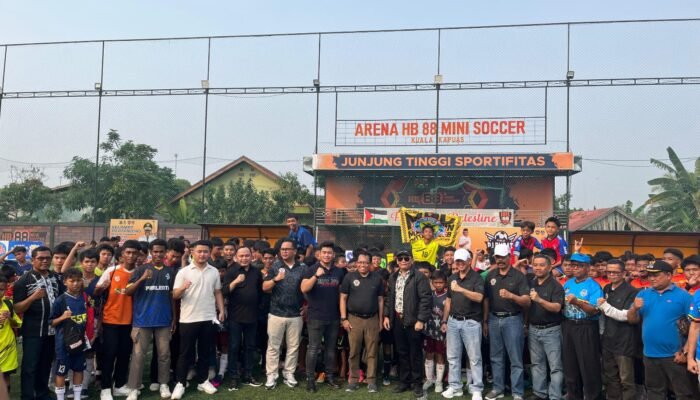 32 Tim Ikuti Turnamen Mini Soccer Piala Pj Bupati Kapuas