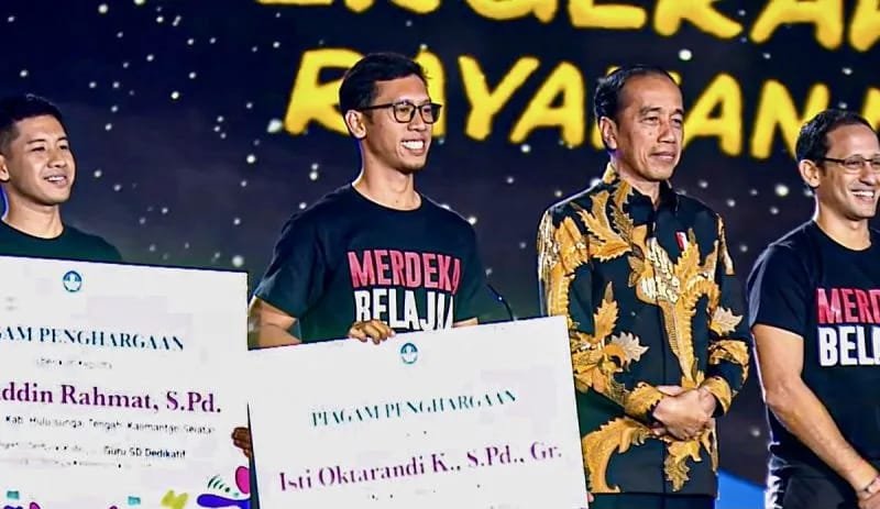 Guru SD Asal HST Kalsel, Jamaluddin Dapat Penghargaan dari Presiden Jokowi 1 IMG 20231126 WA0032