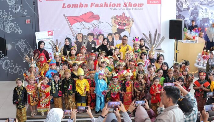 Lomba Fashion Show Tingkat Anak dan Remaja di Trio Motor Perintis
