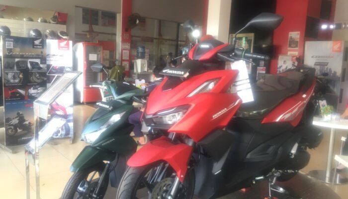 Meriahkan Hari Guru, Trio Motor Hadirkan Program Guruku Inspirasiku