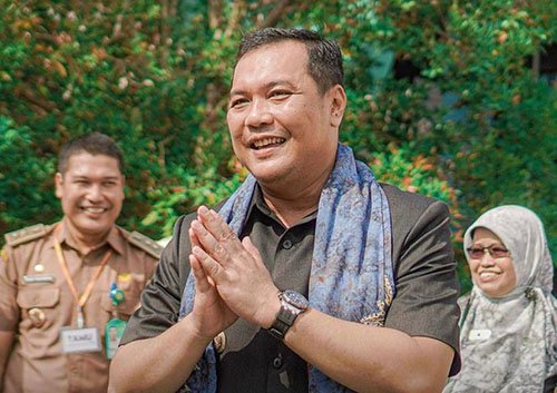 hAL 10 3 klM bjb 2 8