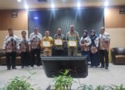 1.306 Sekolah di Kalsel Terakreditasi 24 1.306 Sekolah di Kalsel Terakreditasi