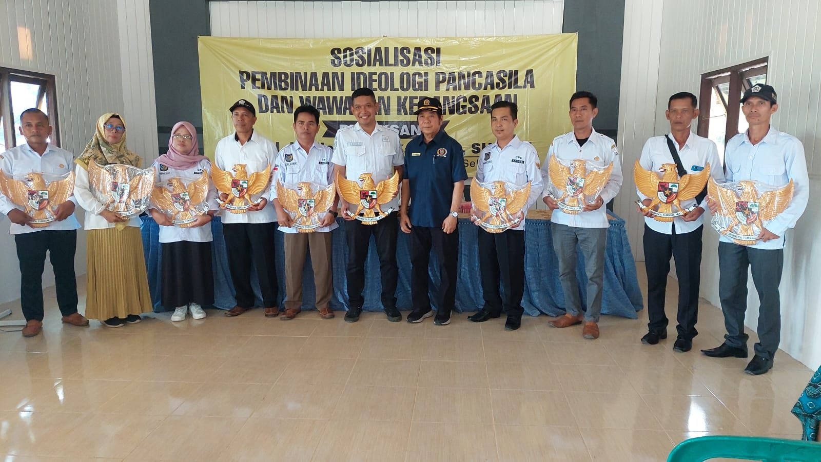 Hal 10 3 Karli Hanapi