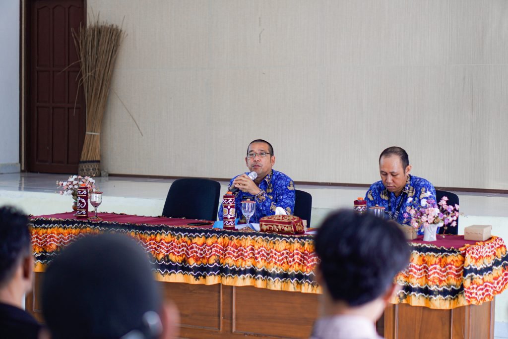 Penguatan Program Komunitas Masyarakat Informasi Kota Banjarbaru 1 Hal 10 3 Klm BJB 2 3