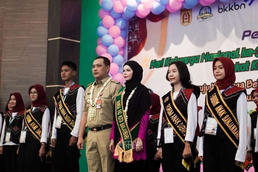 Hal 10 3 Klm BJB 2 4