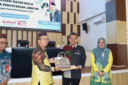 Hal 12 Tapin 35 klm 10