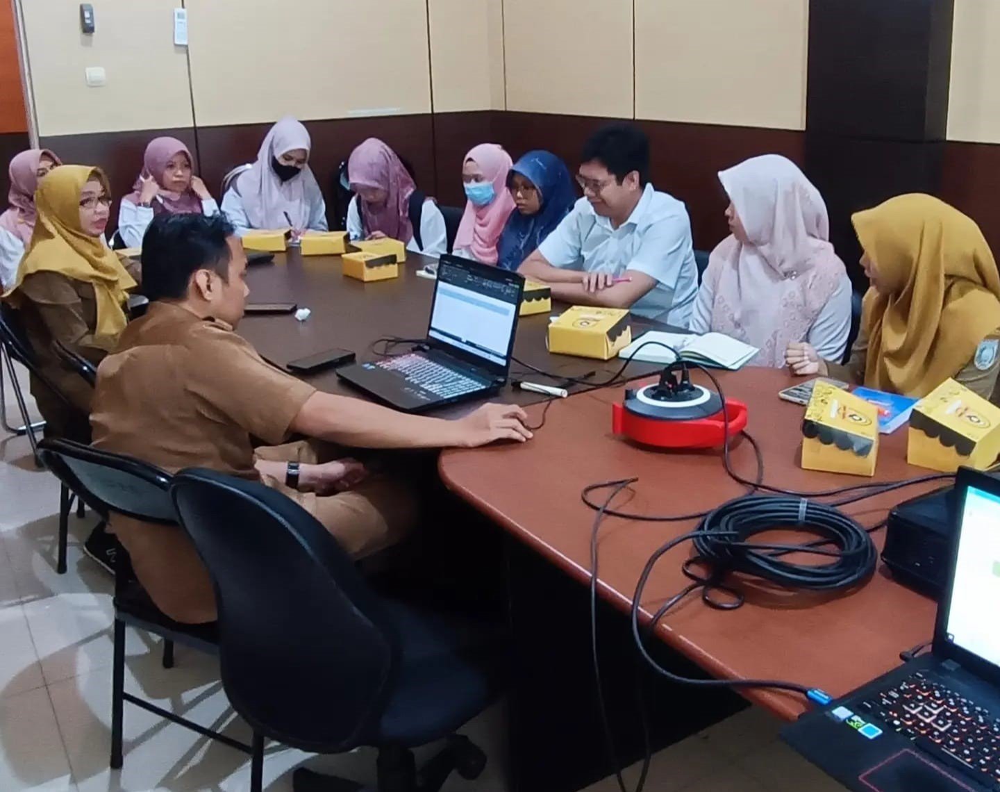 Hal 16 2 KLm Martapura Monev kinerja