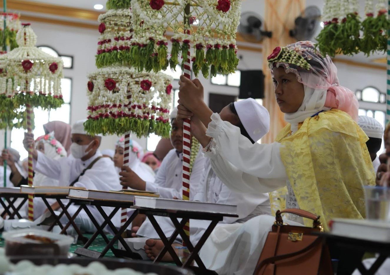 Hal 16 2 Klm Martapura Khataman quran