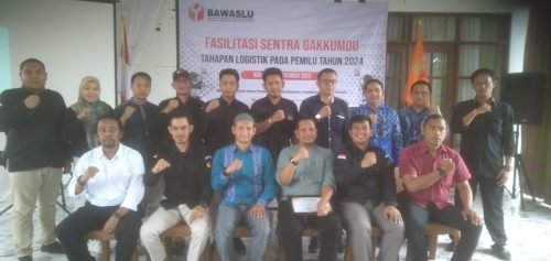 Bawaslu HST Minta Petugas Jaga Kesehatan, Adakan Rapat Gakkumdu Pemilu 1 IMG 20231215 WA0010 e1702632148715