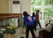 PMR SMPN 5 Banjarbaru Gelar Baksos di GKE Maranatha 28 PMR SMPN 5 Banjarbaru Gelar Baksos di GKE Maranatha