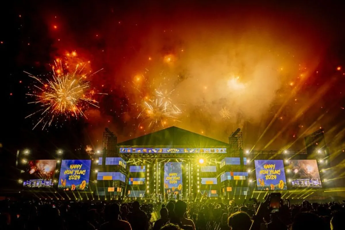 1 3 klm kembang apiii