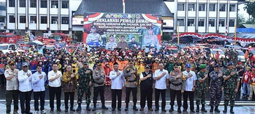 1 utama 7 klm 5 cm deklarasi