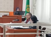 Saksi Akui Beberapa Kali Transfer Uang ke Terdakwa Lian Silas 31 Saksi Akui Beberapa Kali Transfer Uang ke Terdakwa Lian Silas