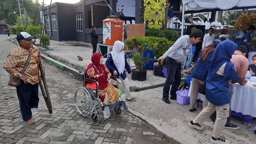 KPU Pastikan Ada Kemudahan Bagi Penyandang Disabilitas 1 Hal 10 3 Klm Disabelitas
