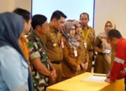 Turunkan Stunting, Pemkab Tanbu Gandeng Mitra Kerja Dan CSR Perusahaan 35 Turunkan Stunting, Pemkab Tanbu Gandeng Mitra Kerja Dan CSR Perusahaan
