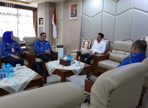 Hal 16 4 Klm Martapura Audiensi 1