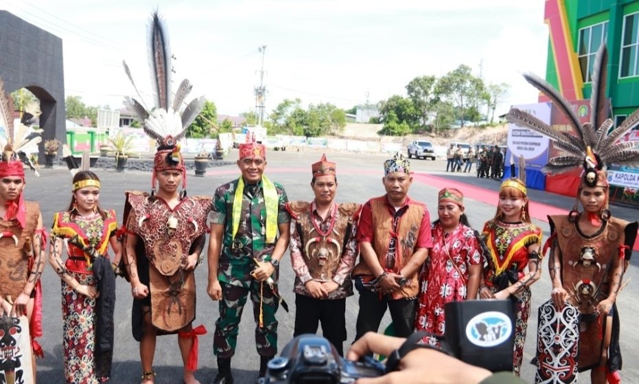 Kantor Baru Makodim 1004 Kotabaru Diresmikan Pangdam VI Mulawarman 1 Hal 16 K Baru 3 klm