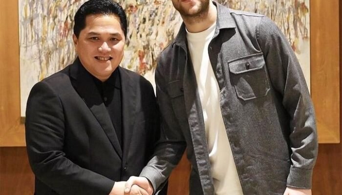 Erick Thohir Ajak Maarten Paes Makan Malam, Timnas Indonesia Tambah Kuat Kehadiran Kiper Dallas FC