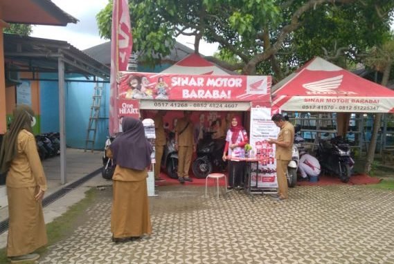 Sinar Motor Barabai Adakan Servis Kunjung di SMAN 8 Barabai