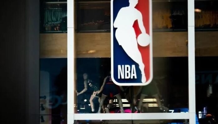 Juara Bertahan Nuggets Curi Kemenangan Peringkat Teratas Celtics 102-100