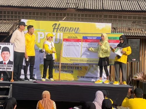Wah, Emak-Emak Diedukasi Coblos Pilihan Caleg Golkar di Happy Poundfit Bersama Dewi Said, M Rian Zulfikar, dan Farid Hasan Aman 1 IMG 20240121 WA0017 e1705811734276