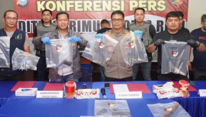 Lukai Dua Petugas, Perampok Bersenjata Api Tewas Ditembak Polisi