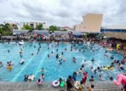 Momen Liburan, Pengunjung Borneo Mini Waterpark Naik 75 Persen